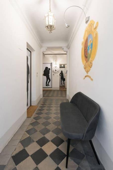 Keys Of Italy - F5 - Fiesolana 24 - Santa Croce One Bedroom Flat 2 To 4 Guests Florença