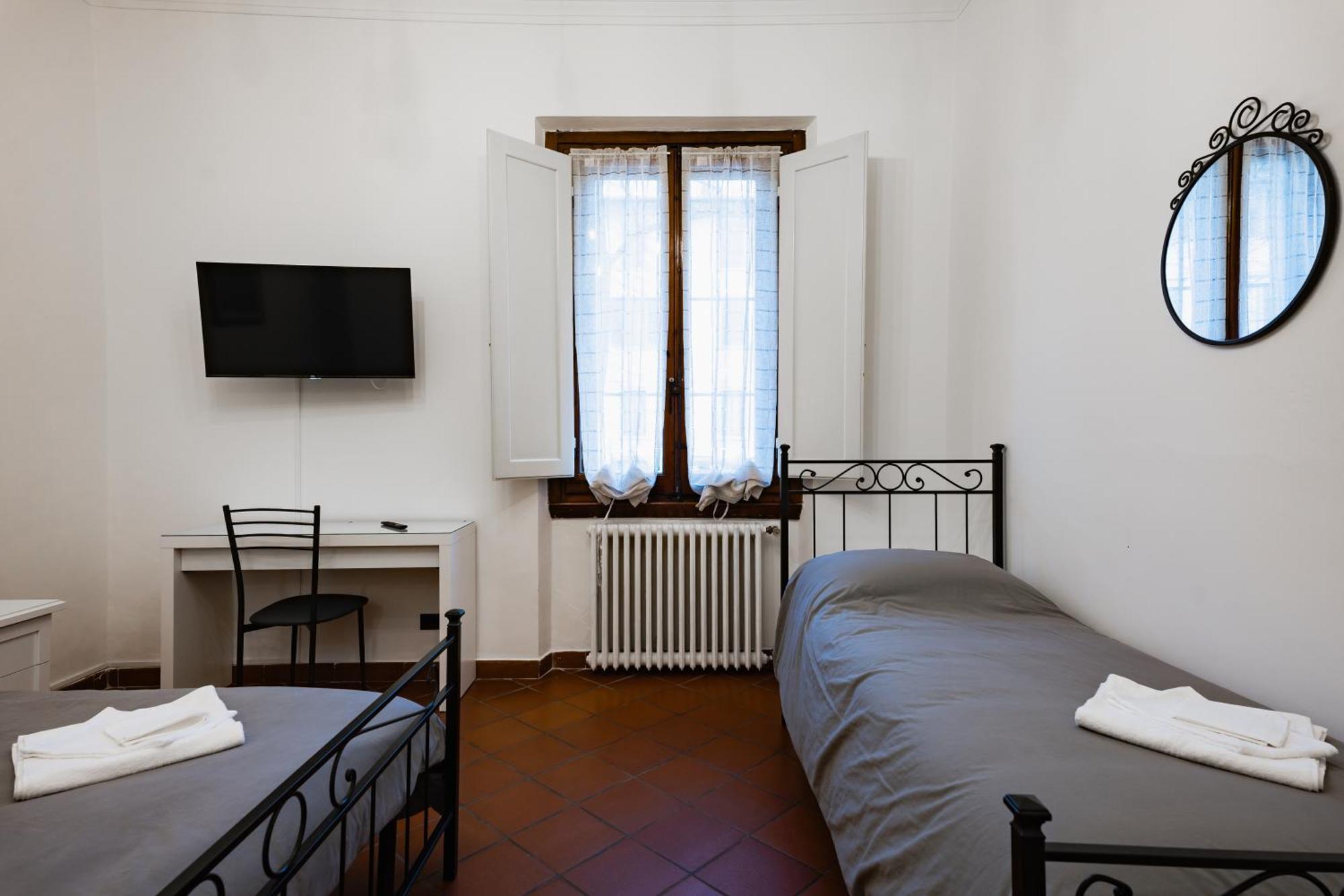 Charming With Exclusive Courtyard In Center Of Leilighet Firenze
