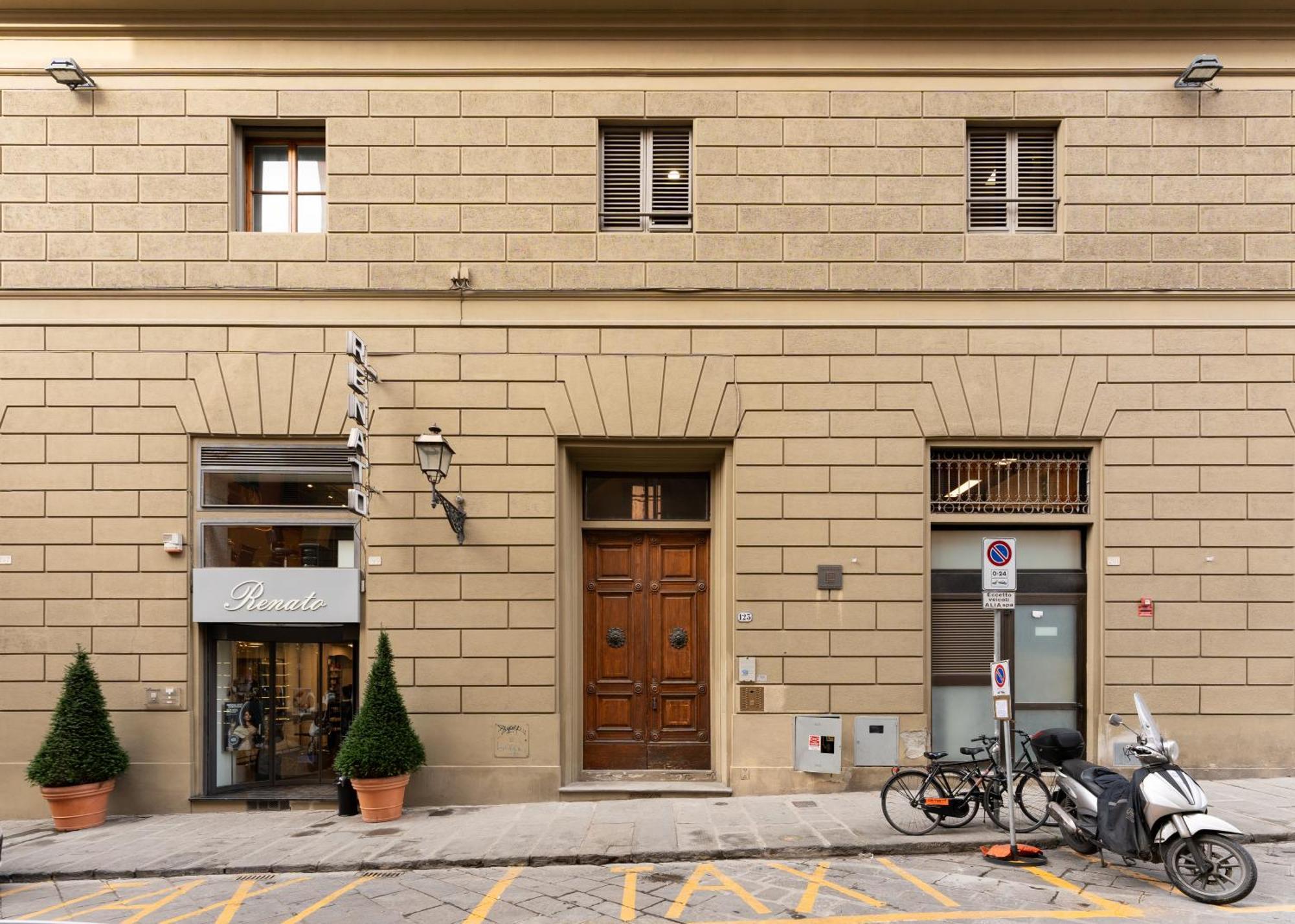 Leilighet Via San Gallo 123 - Charming - Jungle House In Center Firenze