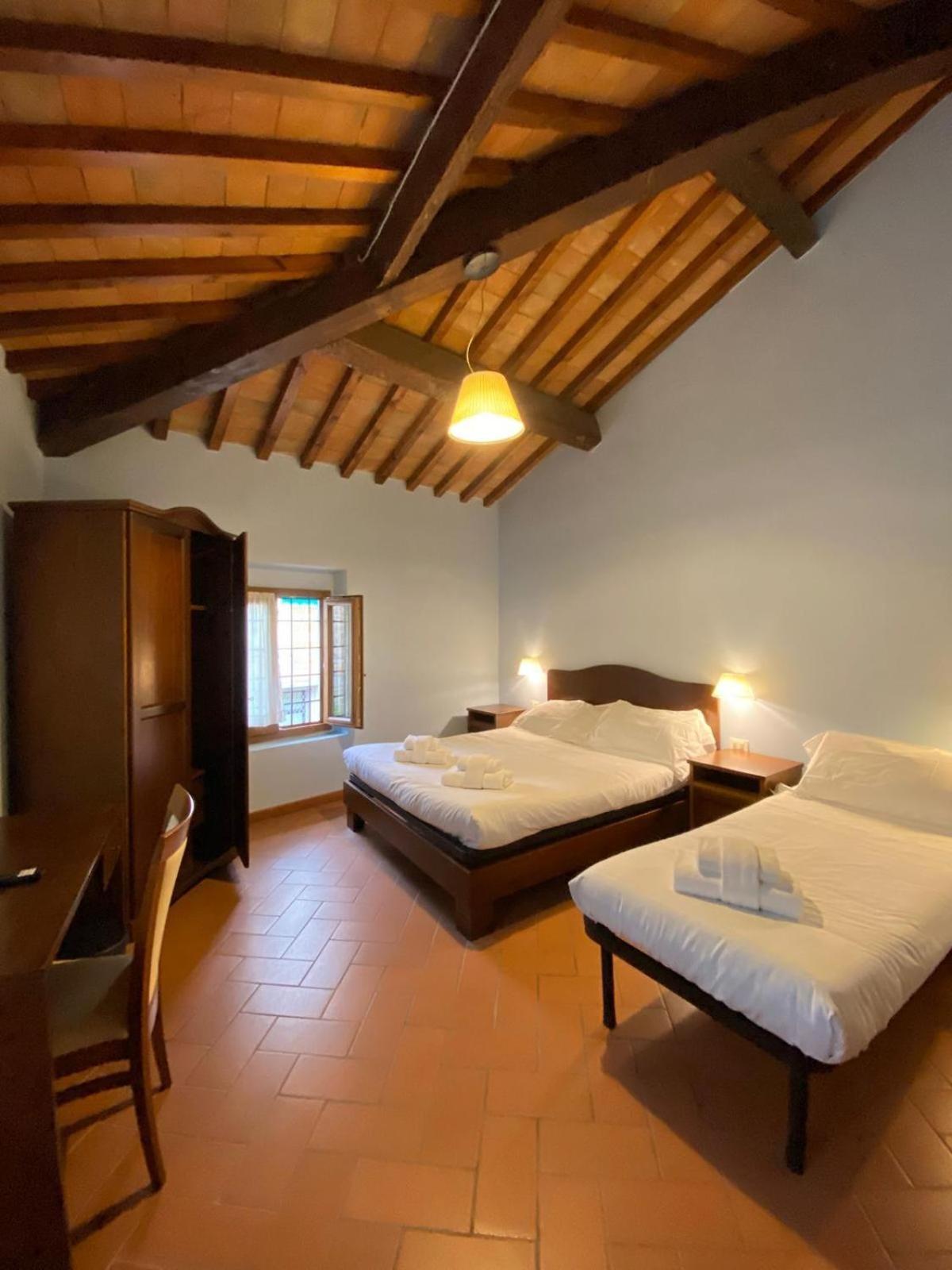 Casale Dei Cento Acri Bed & Breakfast