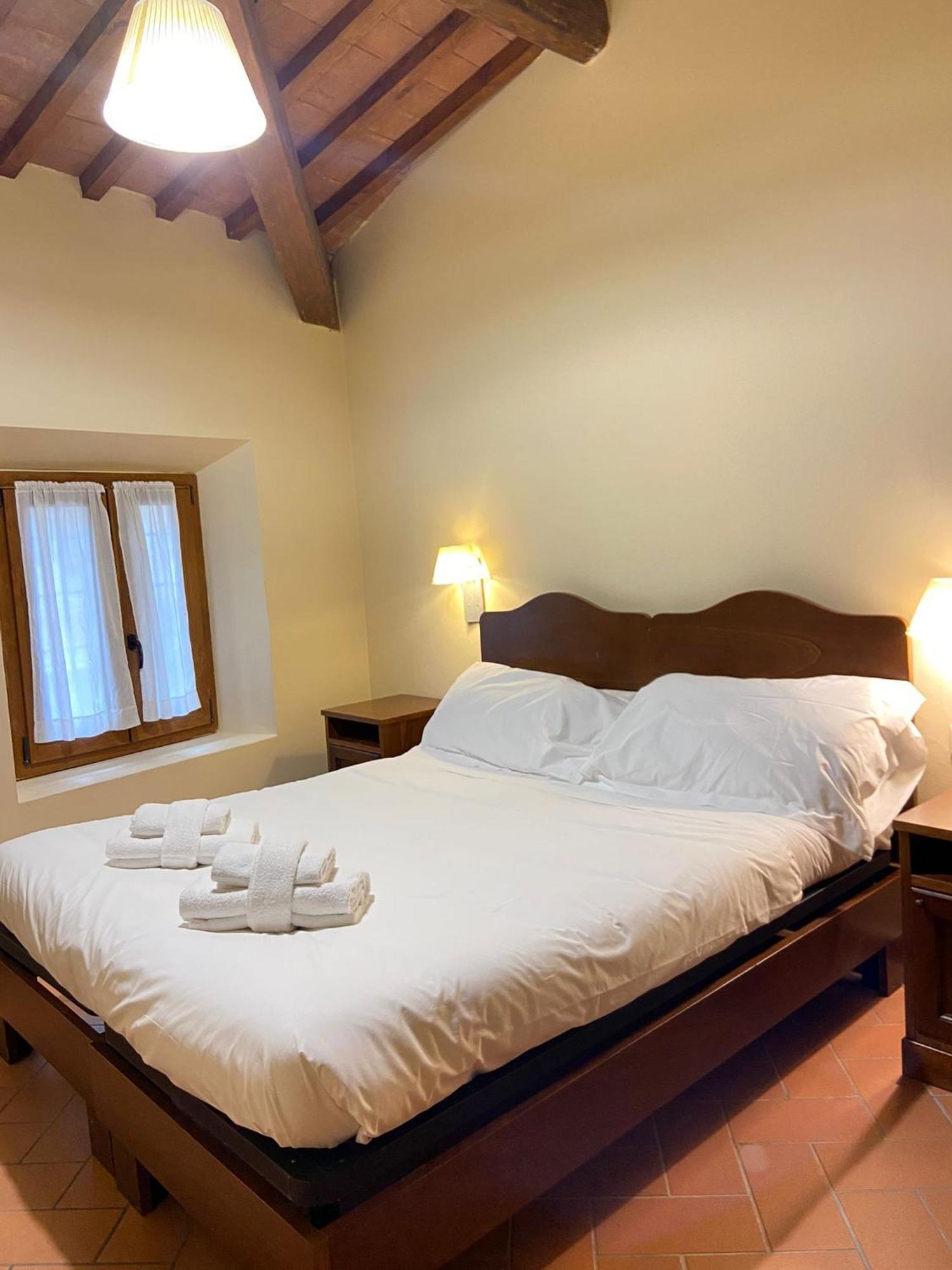 Casale Dei Cento Acri Bed & Breakfast 2*