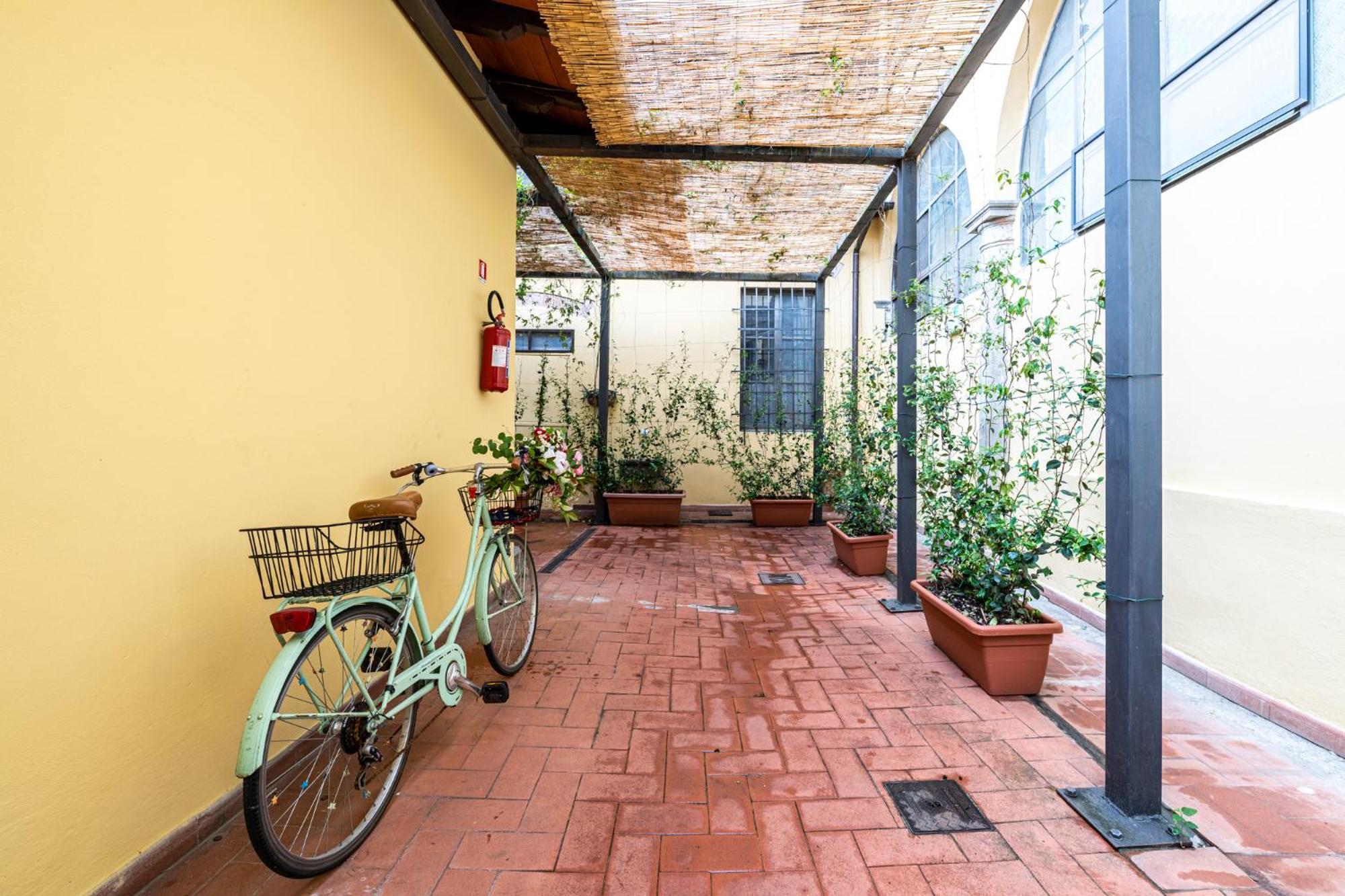 Cortile Santa Monaca Apartment *
