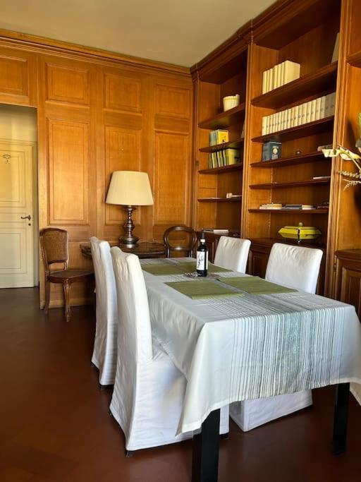 Ponte Vecchio View By Florencehospitality Com Lejlighed *