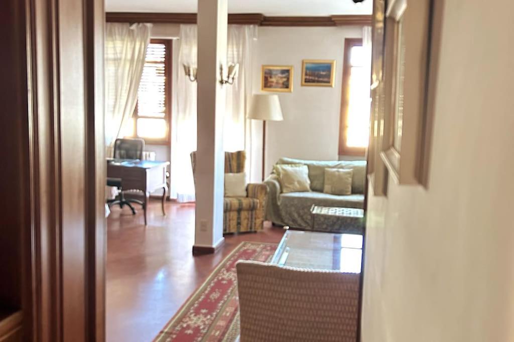 Lejlighed Ponte Vecchio View By Florencehospitality Com Firenze