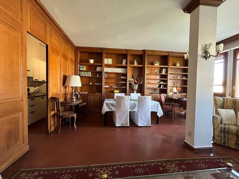 Lejlighed Ponte Vecchio View By Florencehospitality Com *