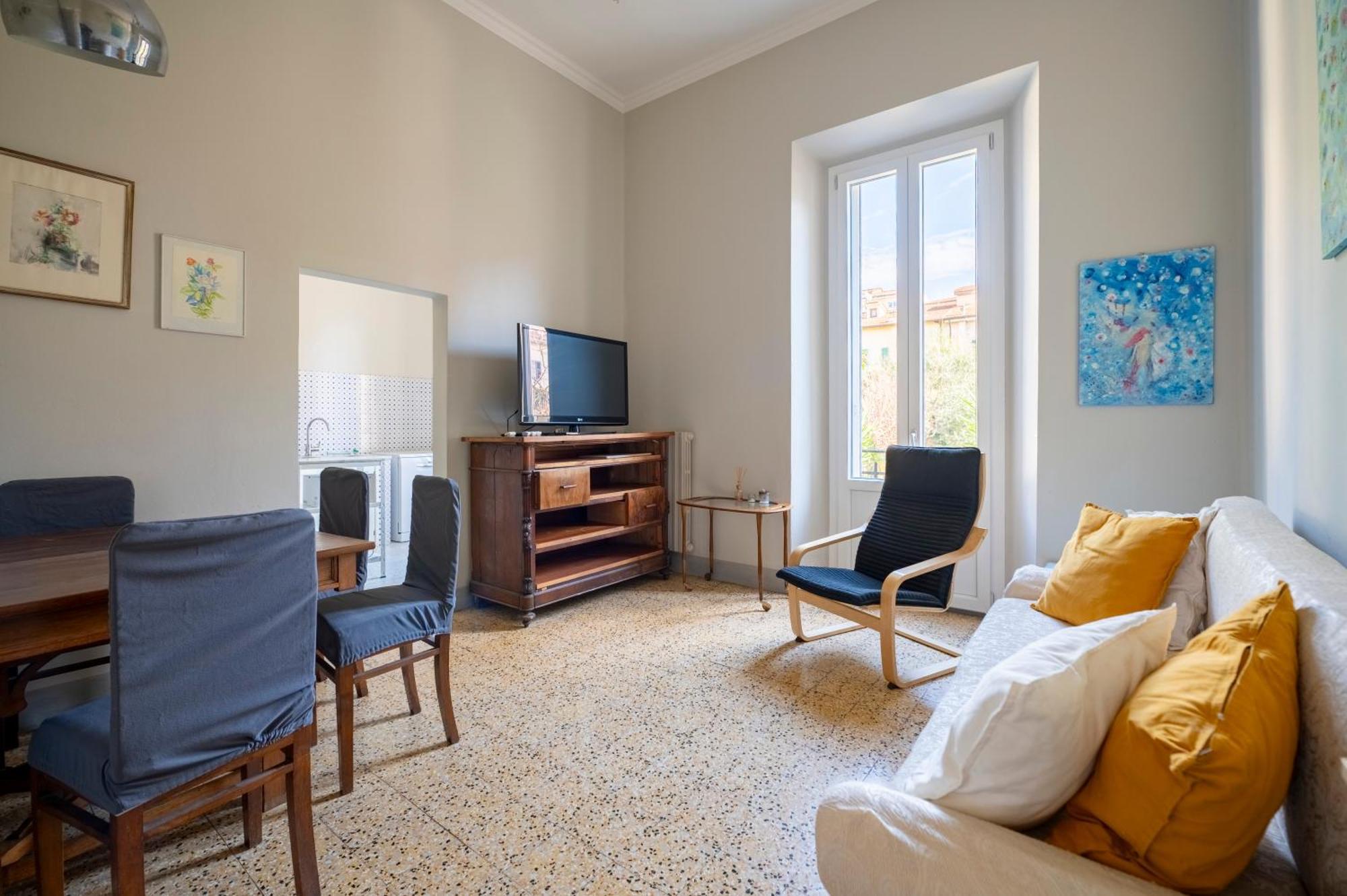 Anna - 4 Camere, Bagni Privati E Giardino *
