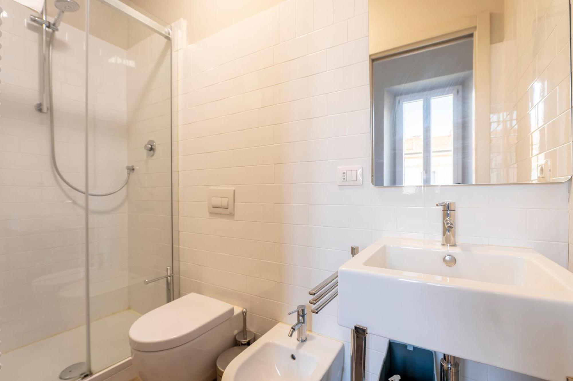 Anna - 4 Camere, Bagni Privati E Giardino