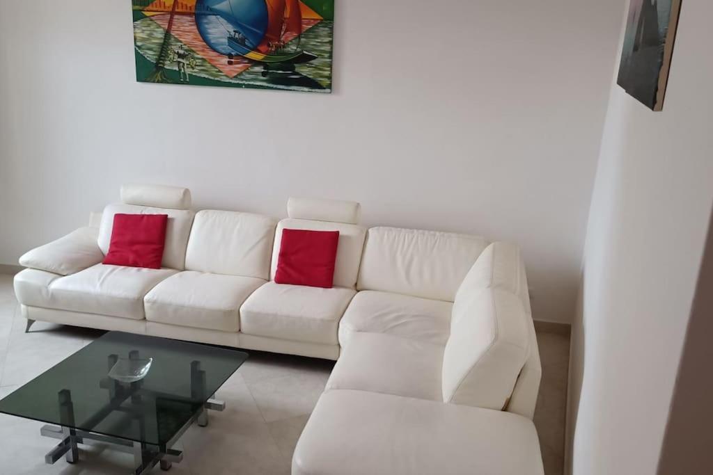 Casa Giafer Luminoso Spazioso Ben Localizzato Leilighet