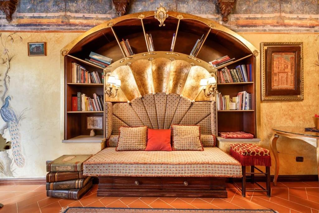 Renaissance In Historic Building With Duomo Views