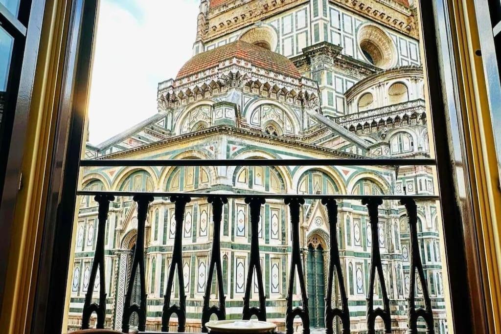 Renaissance In Historic Building With Duomo Views *