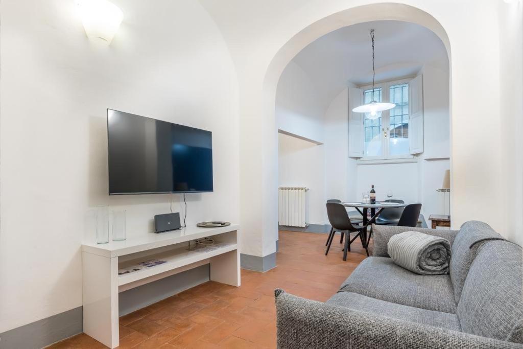 Appartamento La Casa Di Ugo-a Due Passi Dal Duomo Firenze