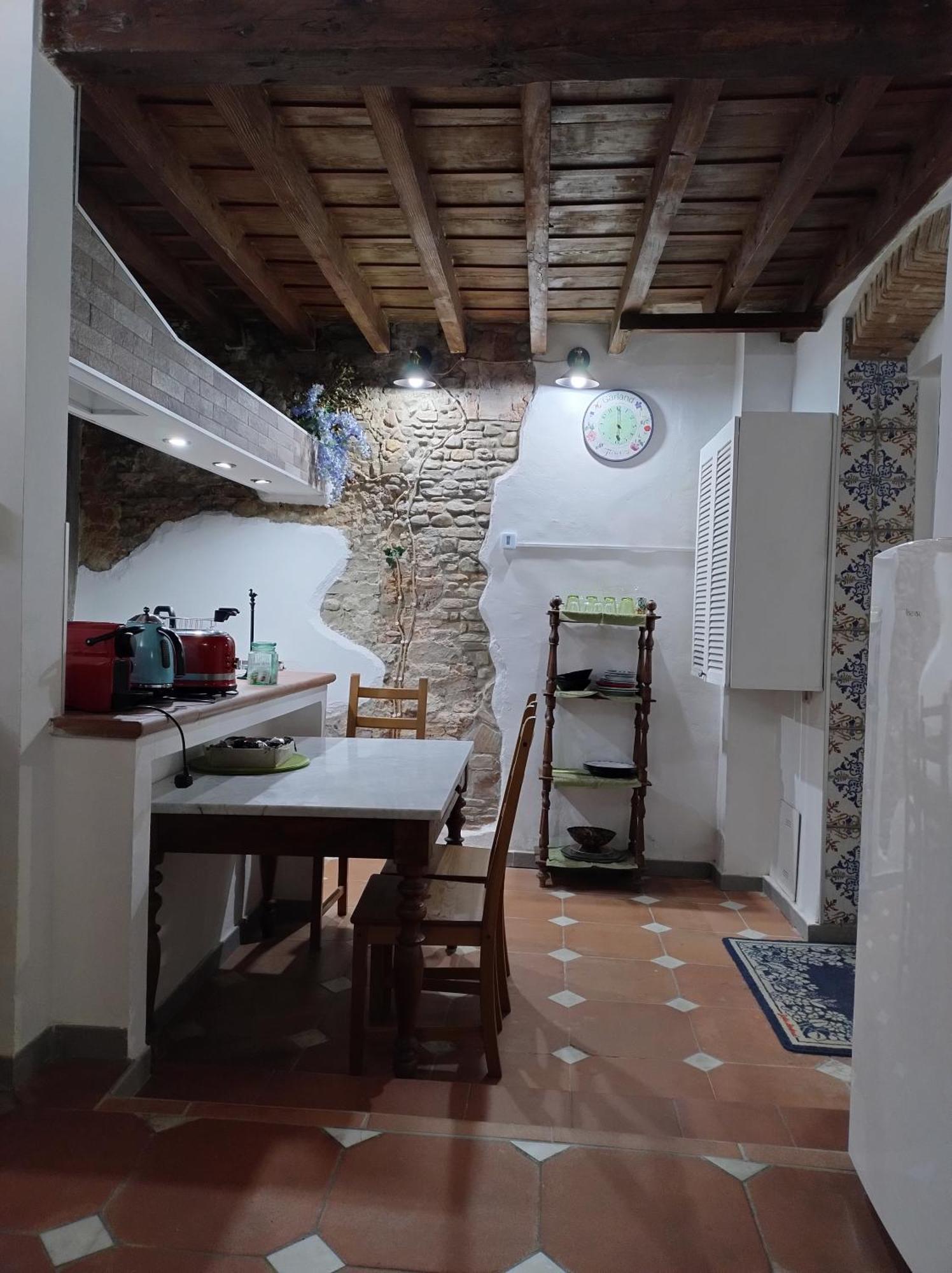 The Ancient Serragli Court *