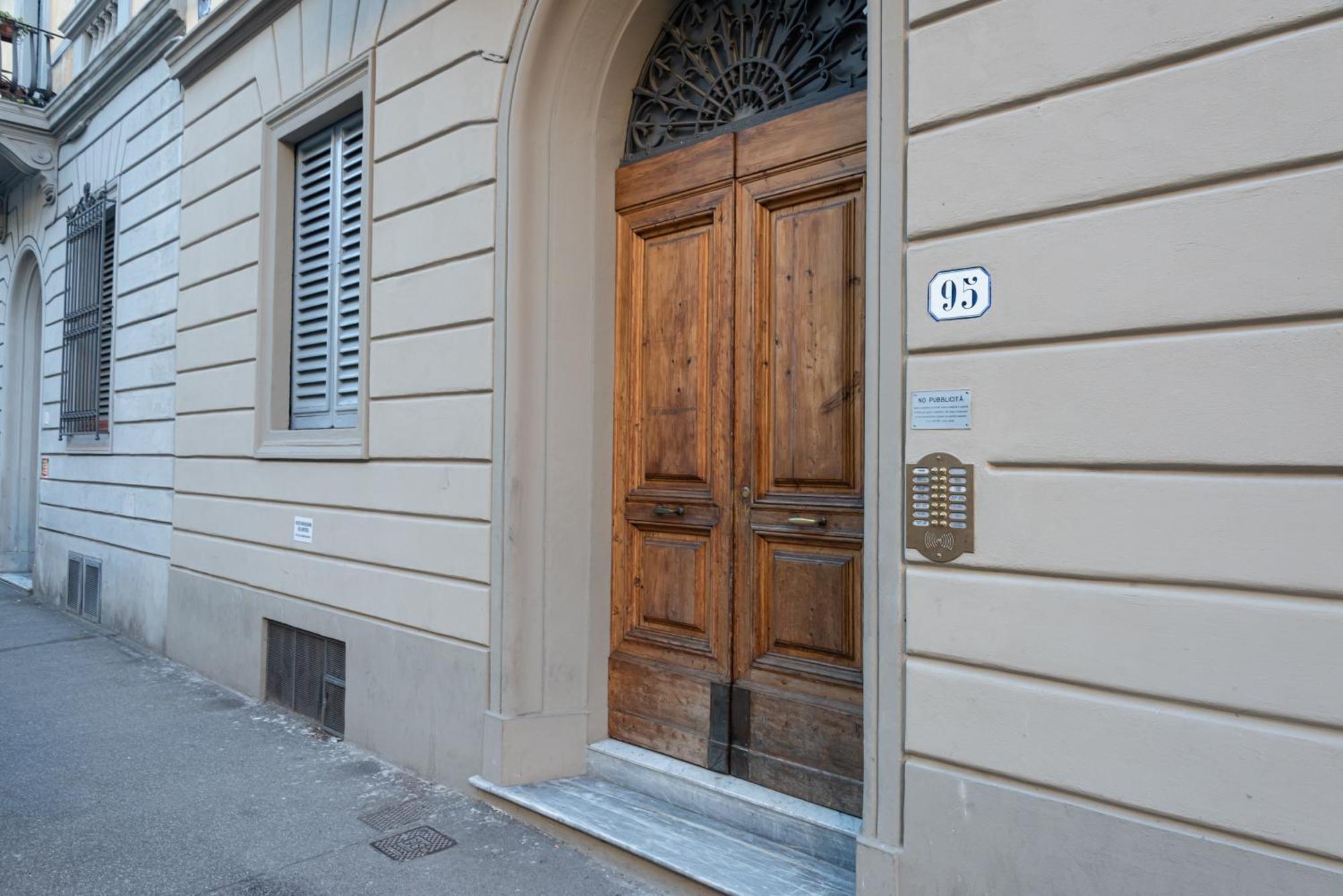 Liberta - * Firenze