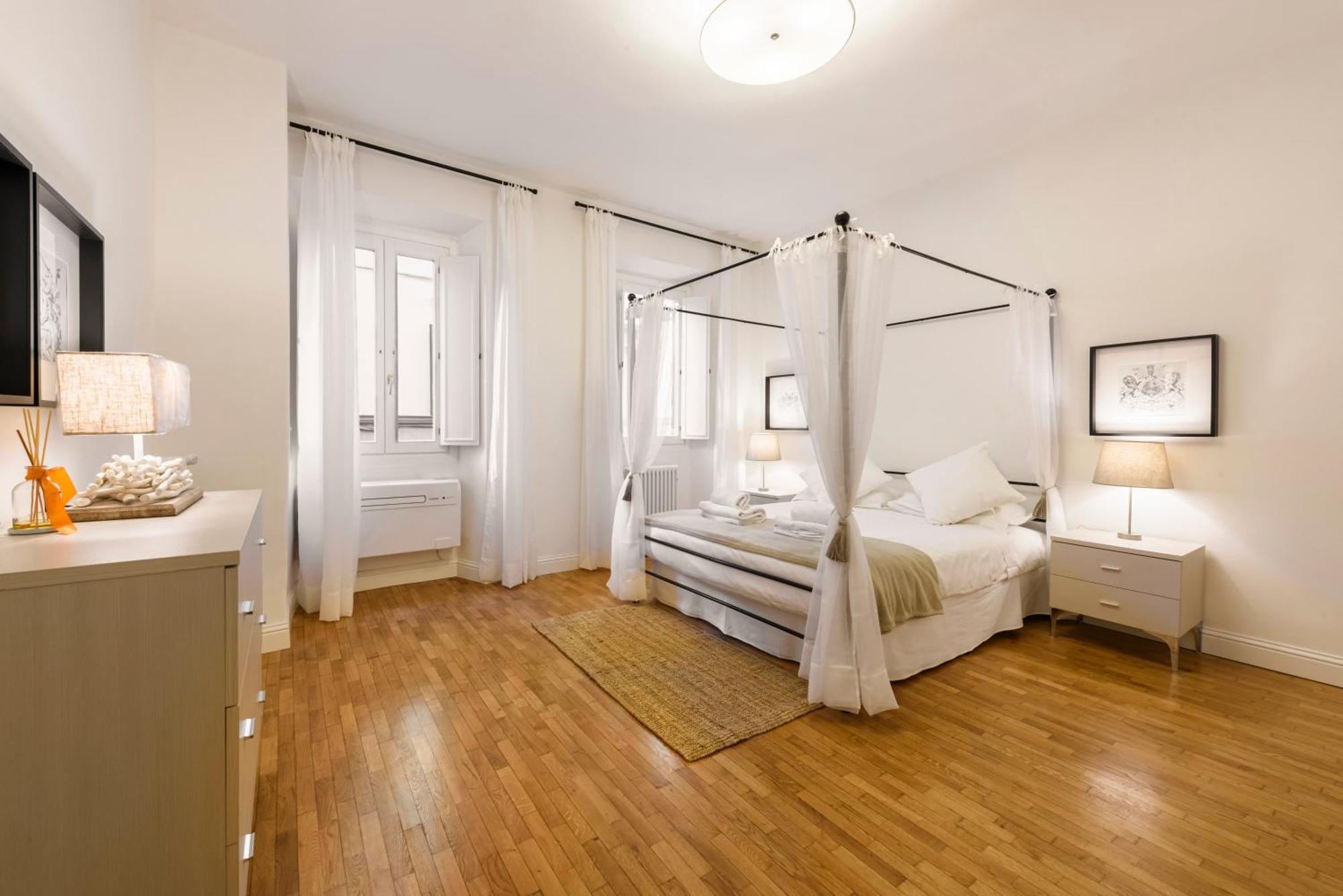 San Frediano Stile By Mmega * Florença