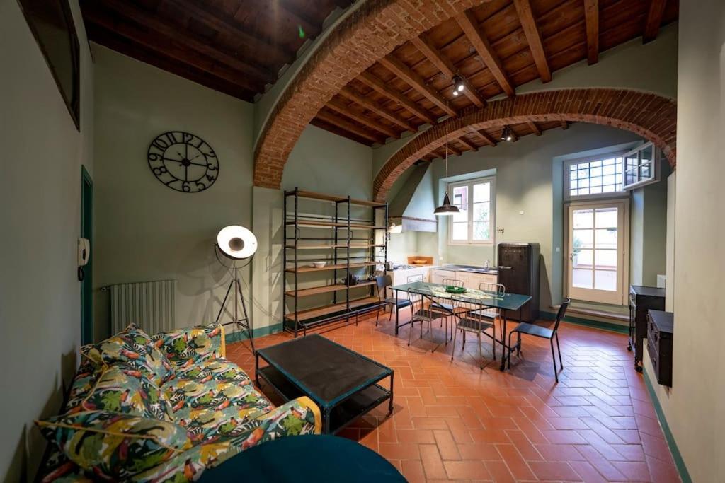 Raffinato Trilocale San Frediano Appartamento *