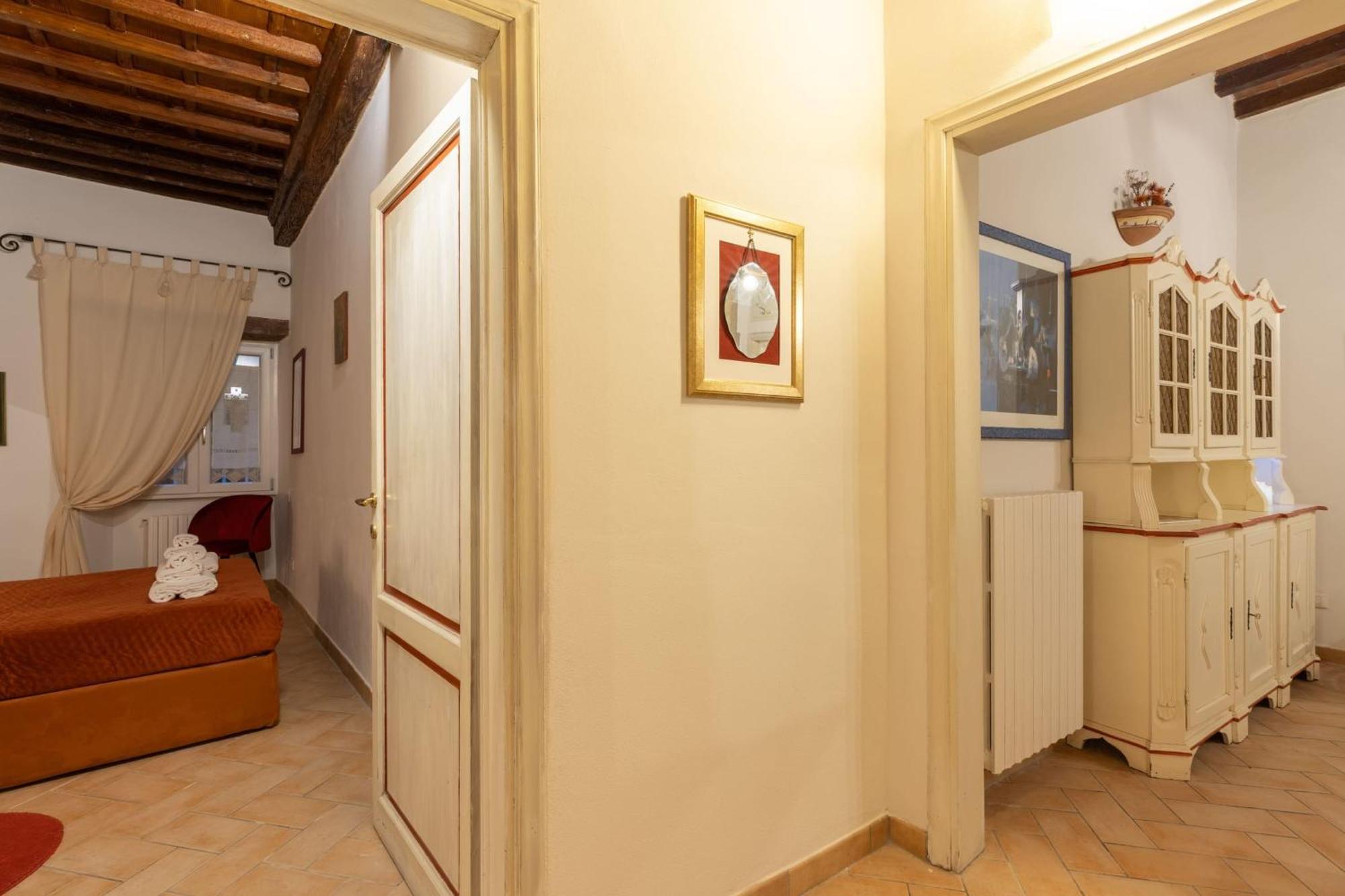 Santacroce Nest-hosted By Sweetstay Appartement *