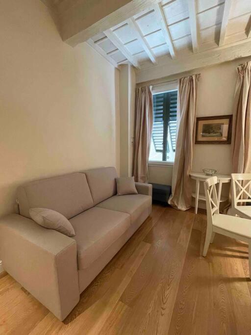 Cozy Santa Maria Novella Uffizi Duomo 2beds-2baths Appartamento *