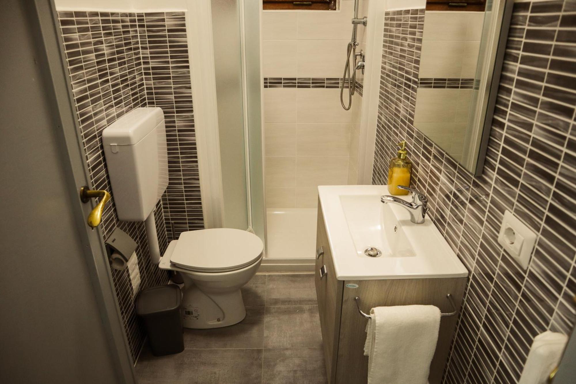 Novella Guest house *