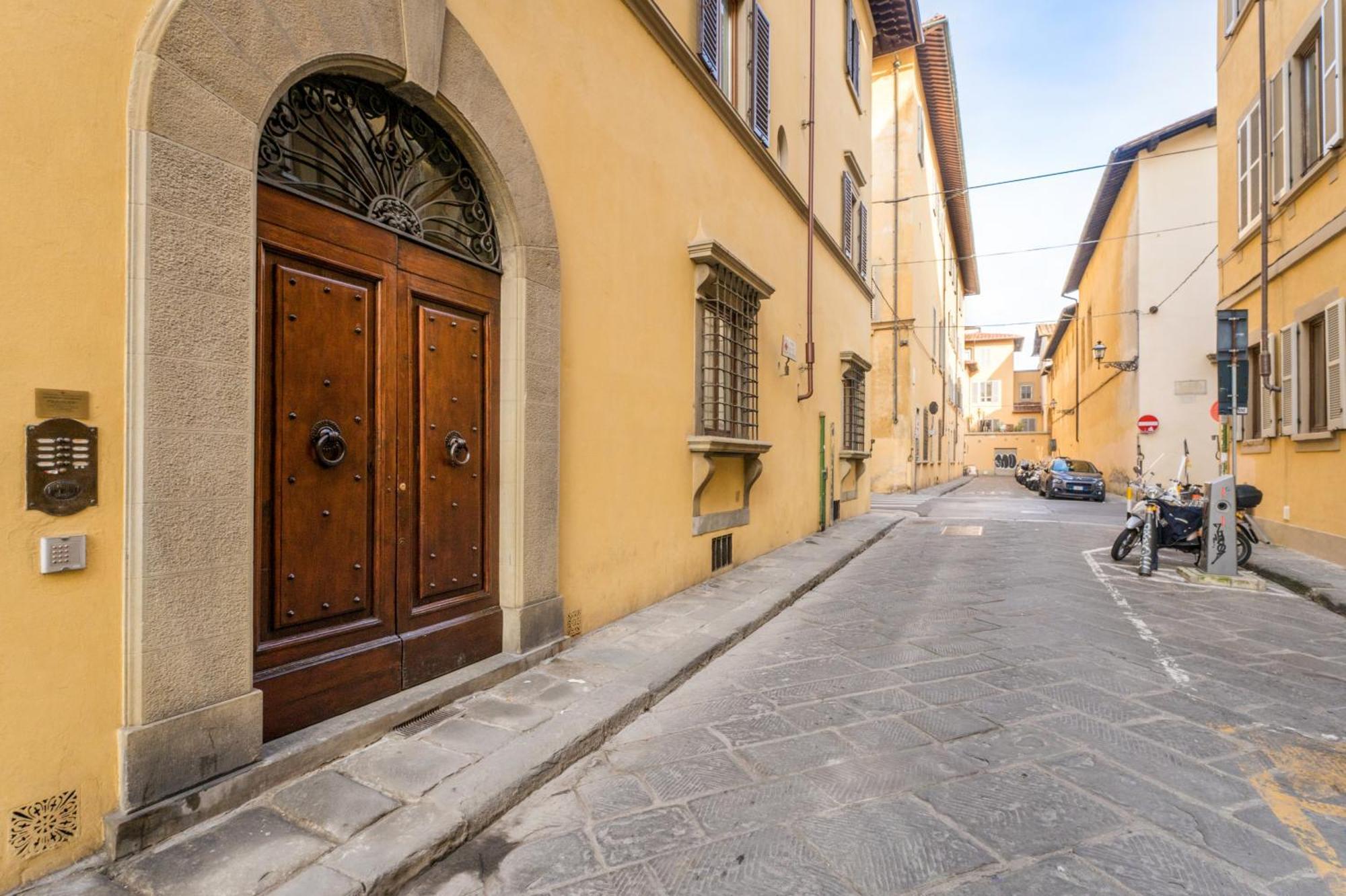New Duomo & Galleria Accademia Appartement