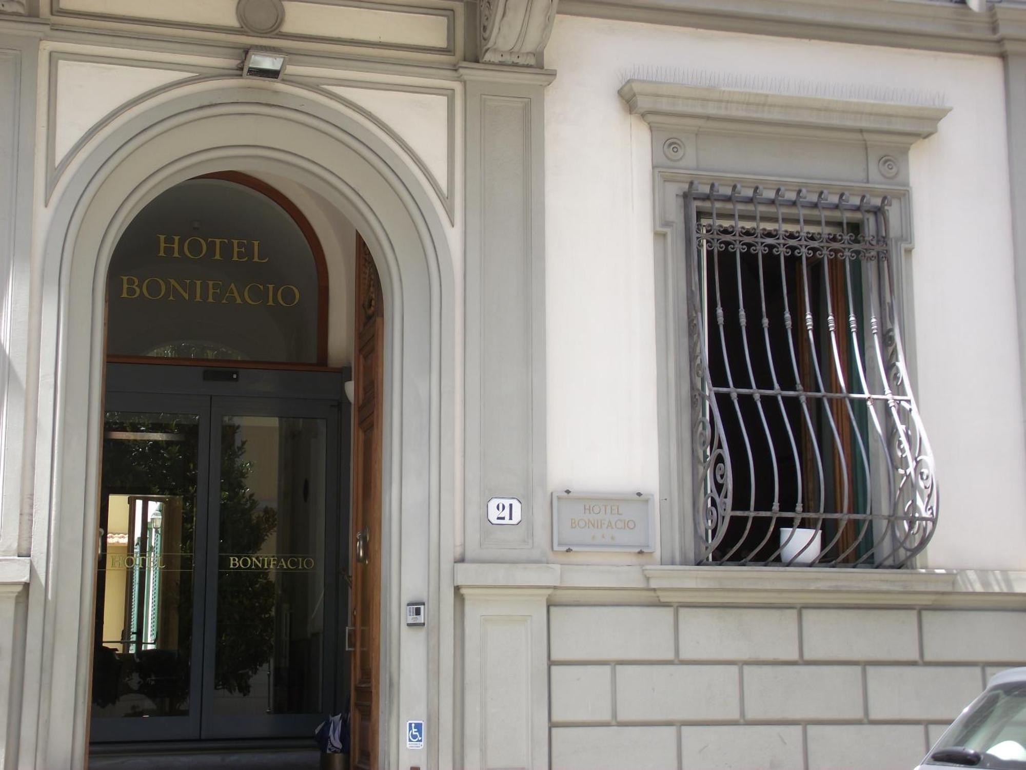 Bonifacio Hotel 3*