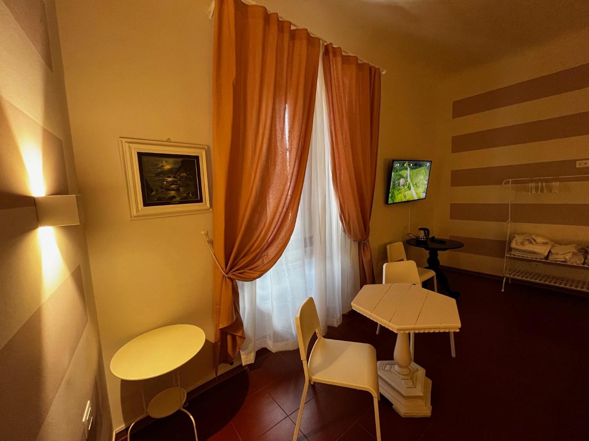 Dante Alighieri Bed & Breakfast Florence