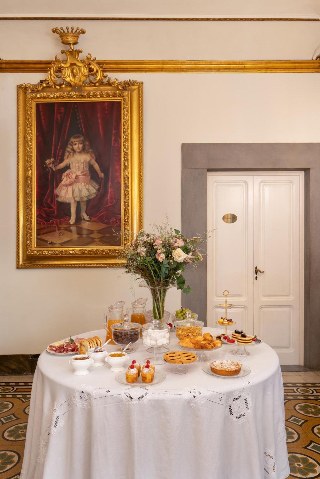 Piazza Pitti Palace - Residenza D'epoca 3* Firenze