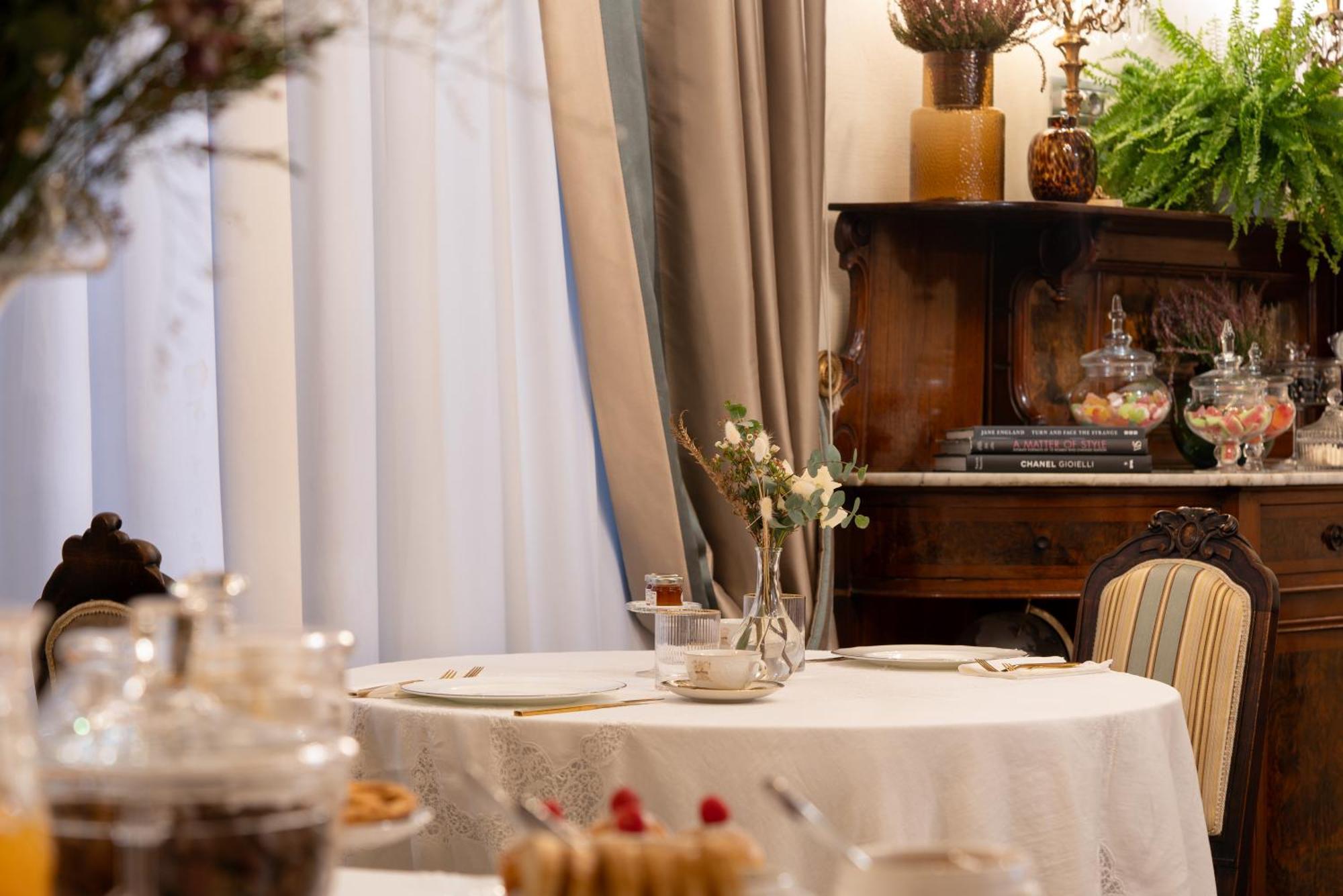 Piazza Pitti Palace - Residenza D'epoca Bed & Breakfast