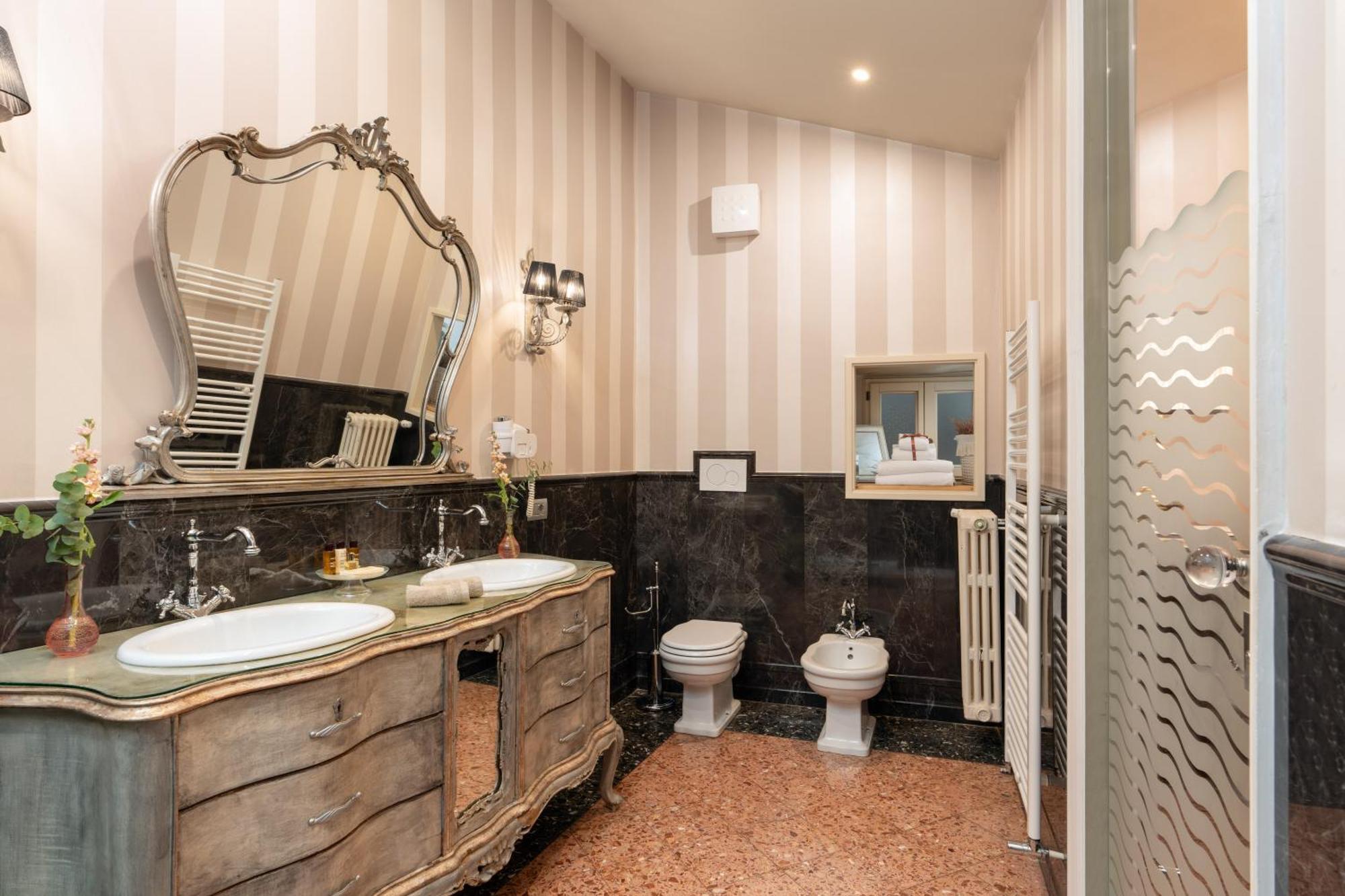 Piazza Pitti Palace - Residenza D'epoca 3* Firenze