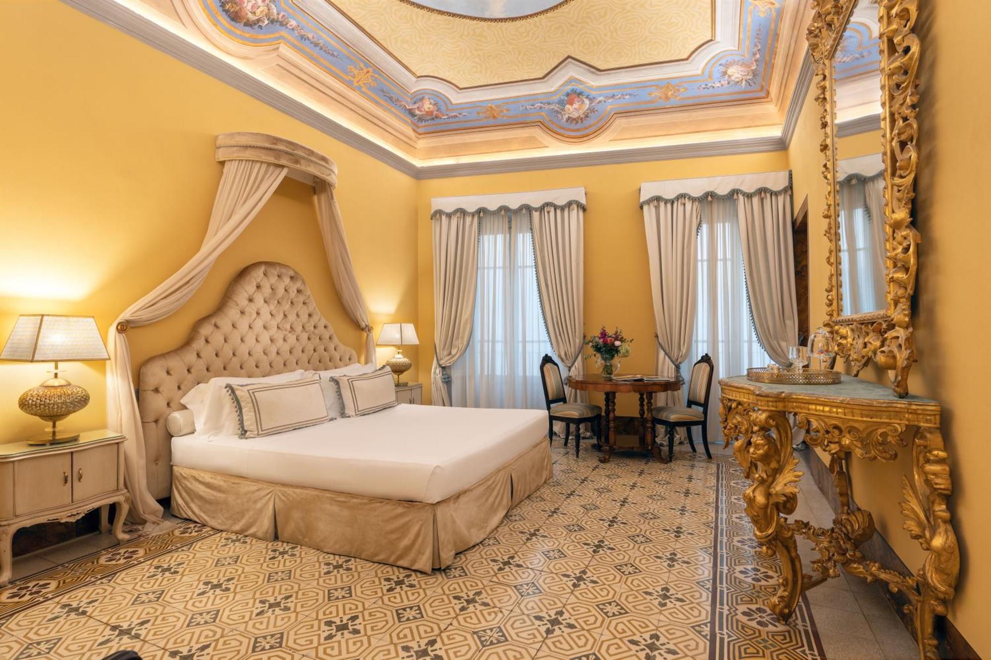 Piazza Pitti Palace - Residenza D'epoca Bed & Breakfast