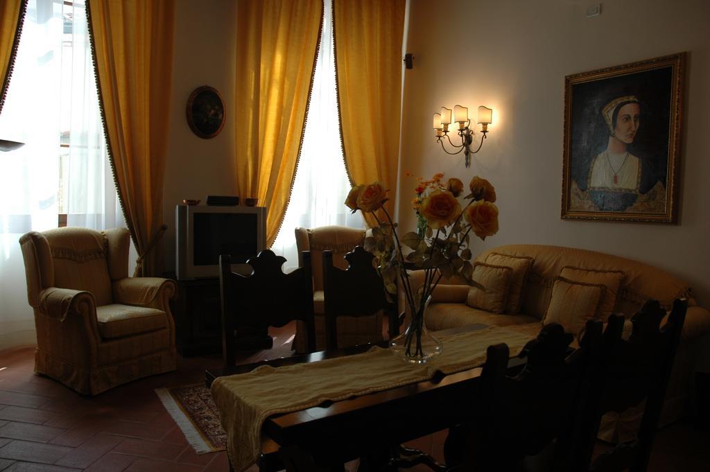 Aparthotel First Of Florença