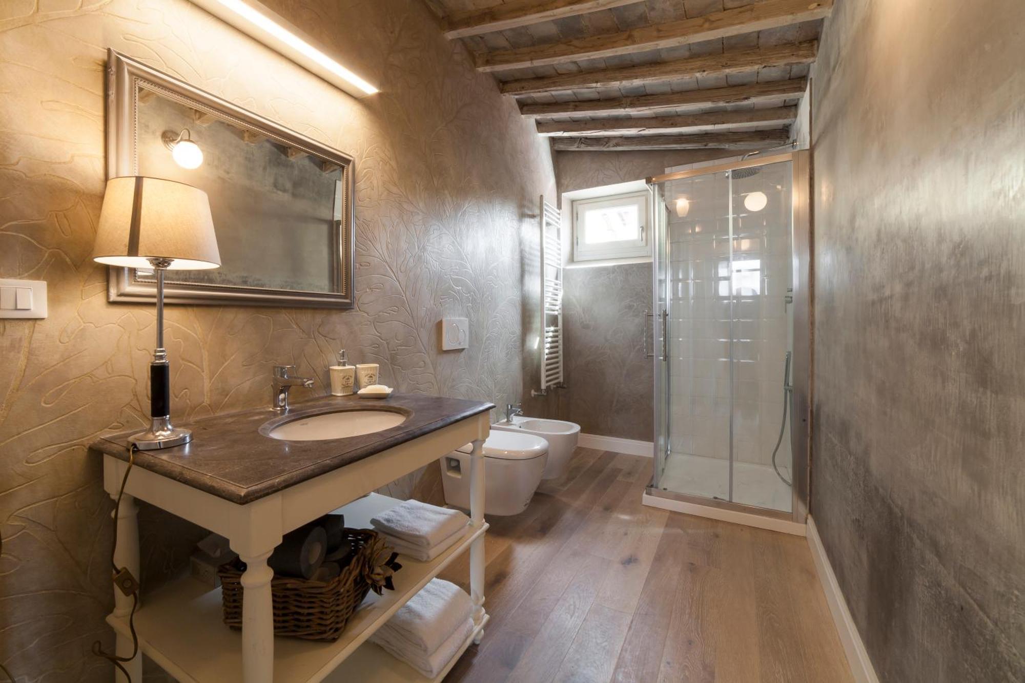 Top-floor Flat Close To Arno Firenze