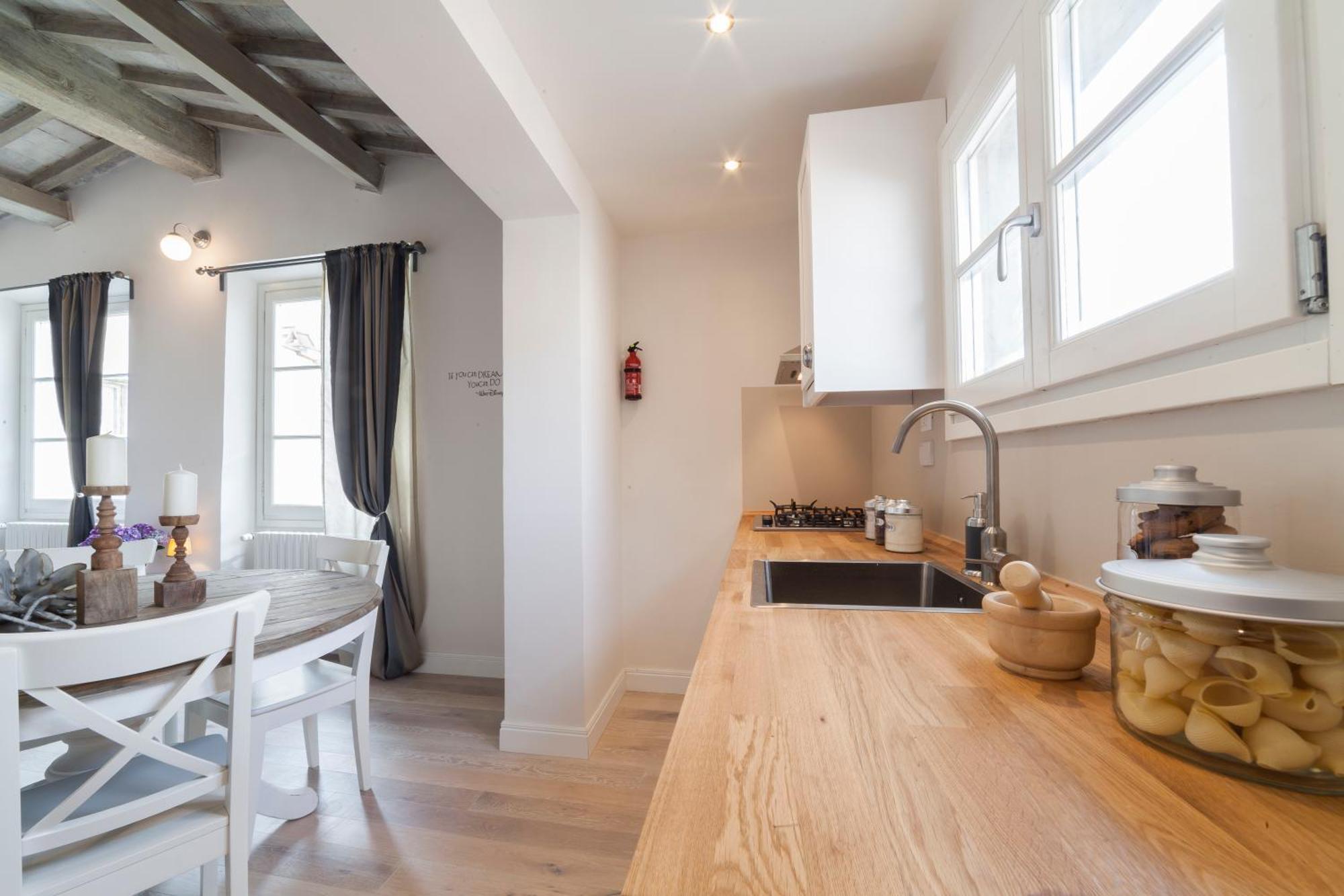 Lejlighed Top-floor Flat Close To Arno