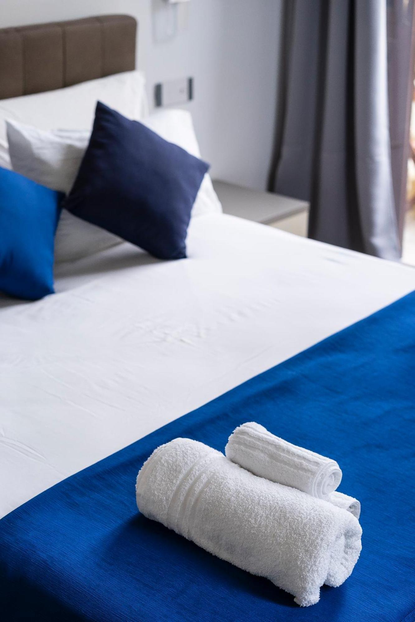 San Marco Black Luxury Con Terrazzo E Parcheggio Su Richiesta Leilighet Firenze