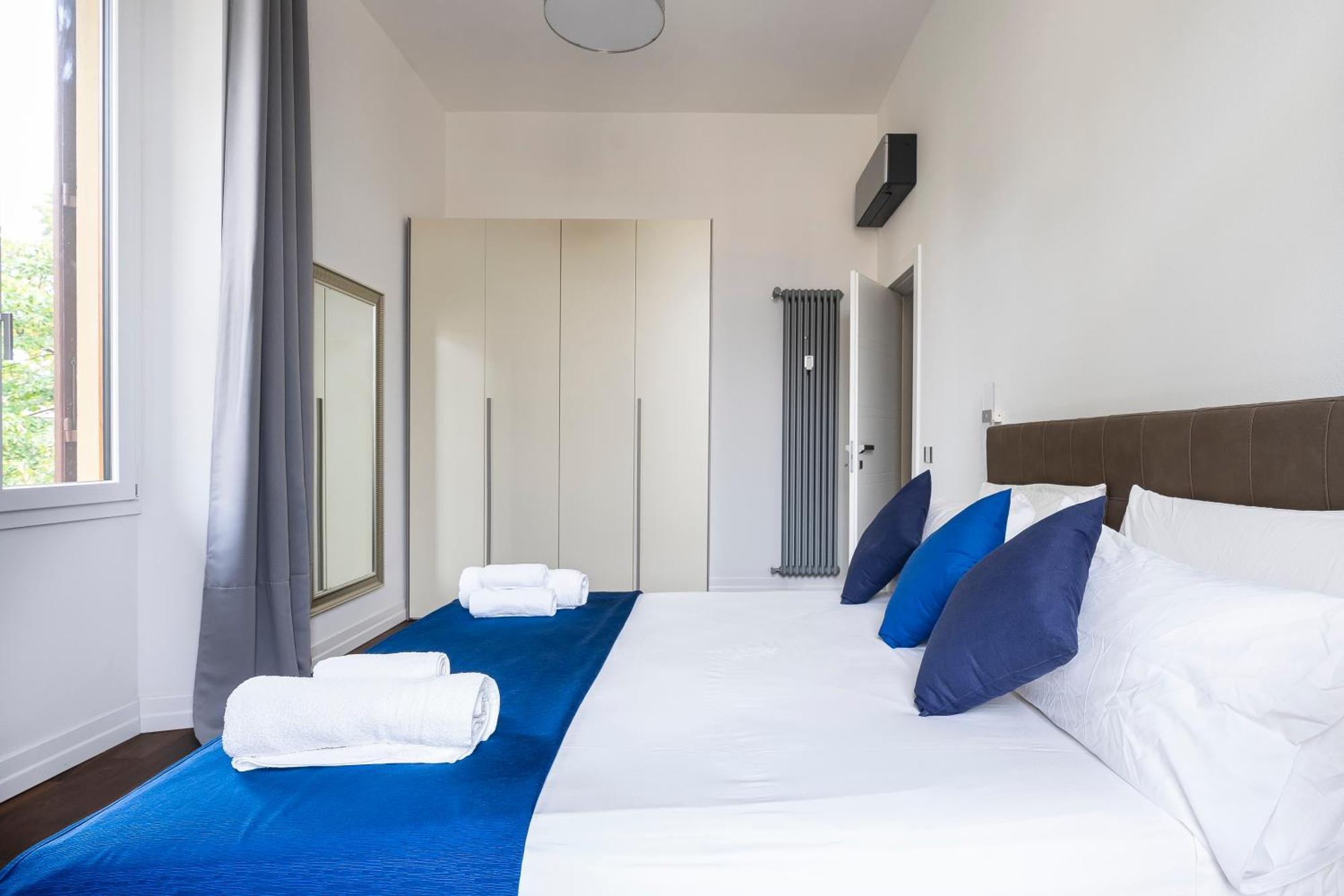 San Marco Black Luxury Con Terrazzo E Parcheggio Su Richiesta Leilighet