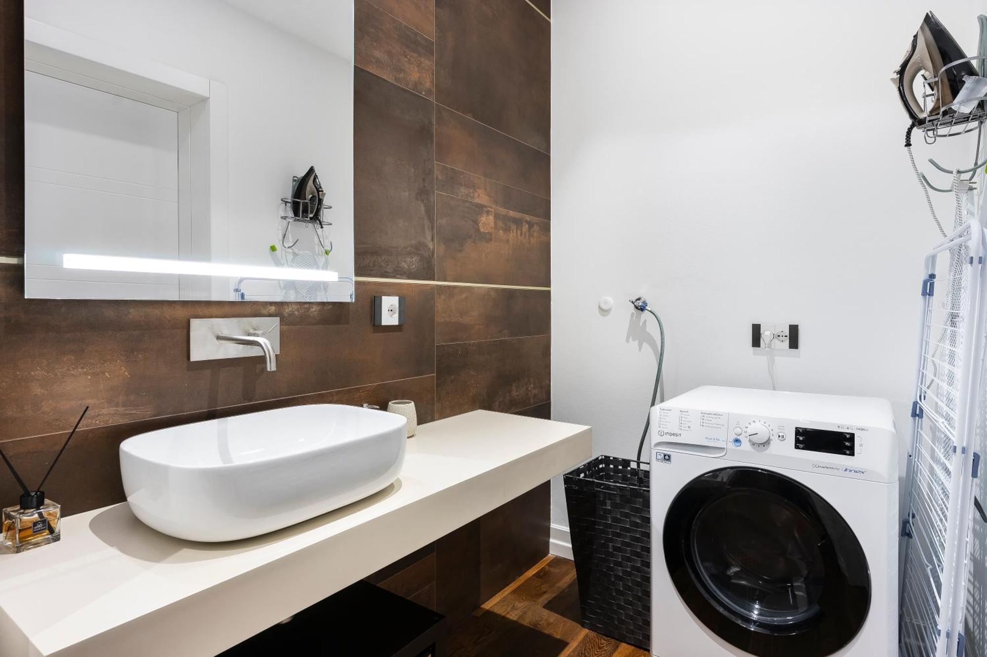 San Marco White Luxury Con Garage Su Richiesta Firenze