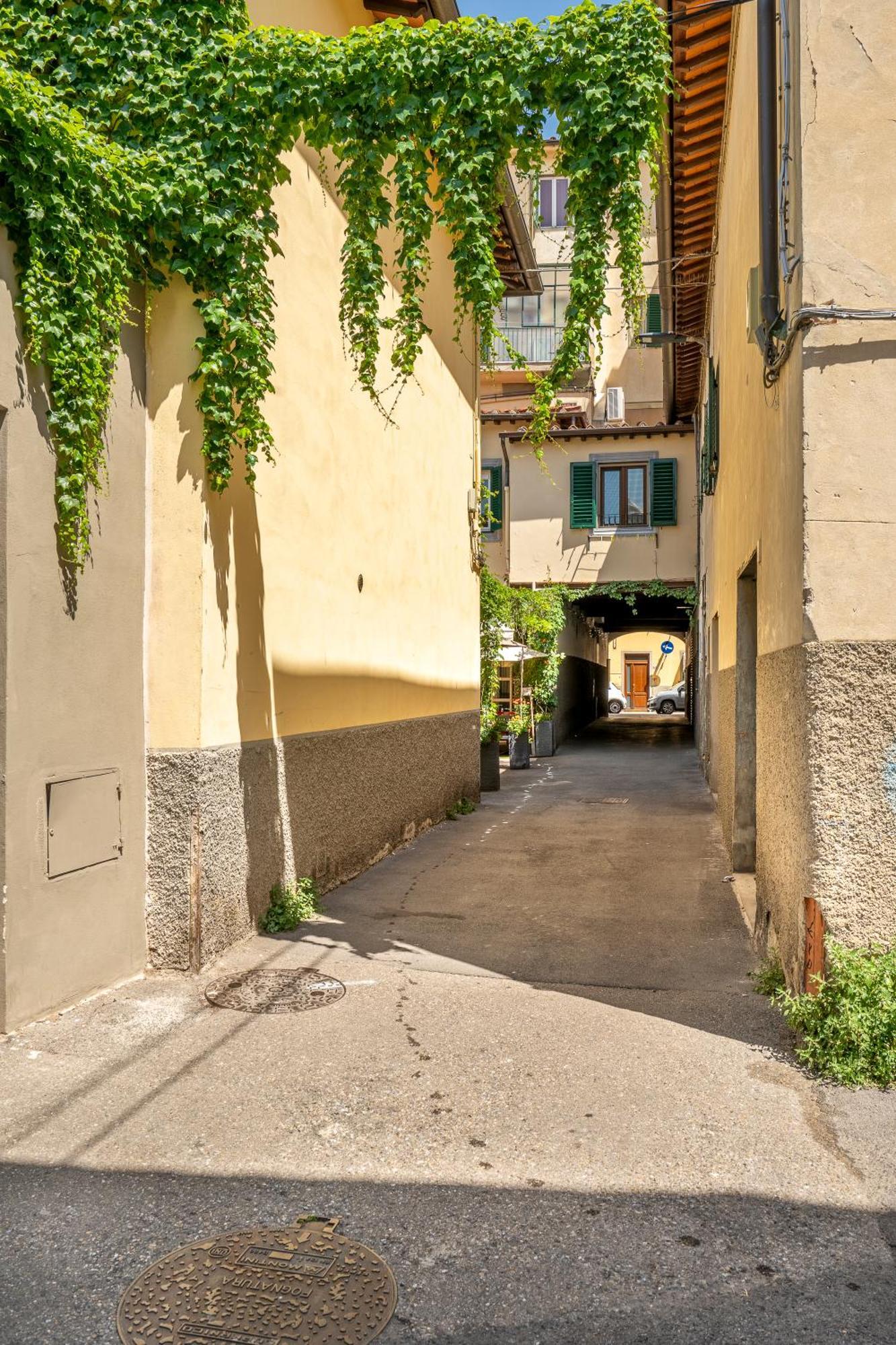 Cozy In * Florence
