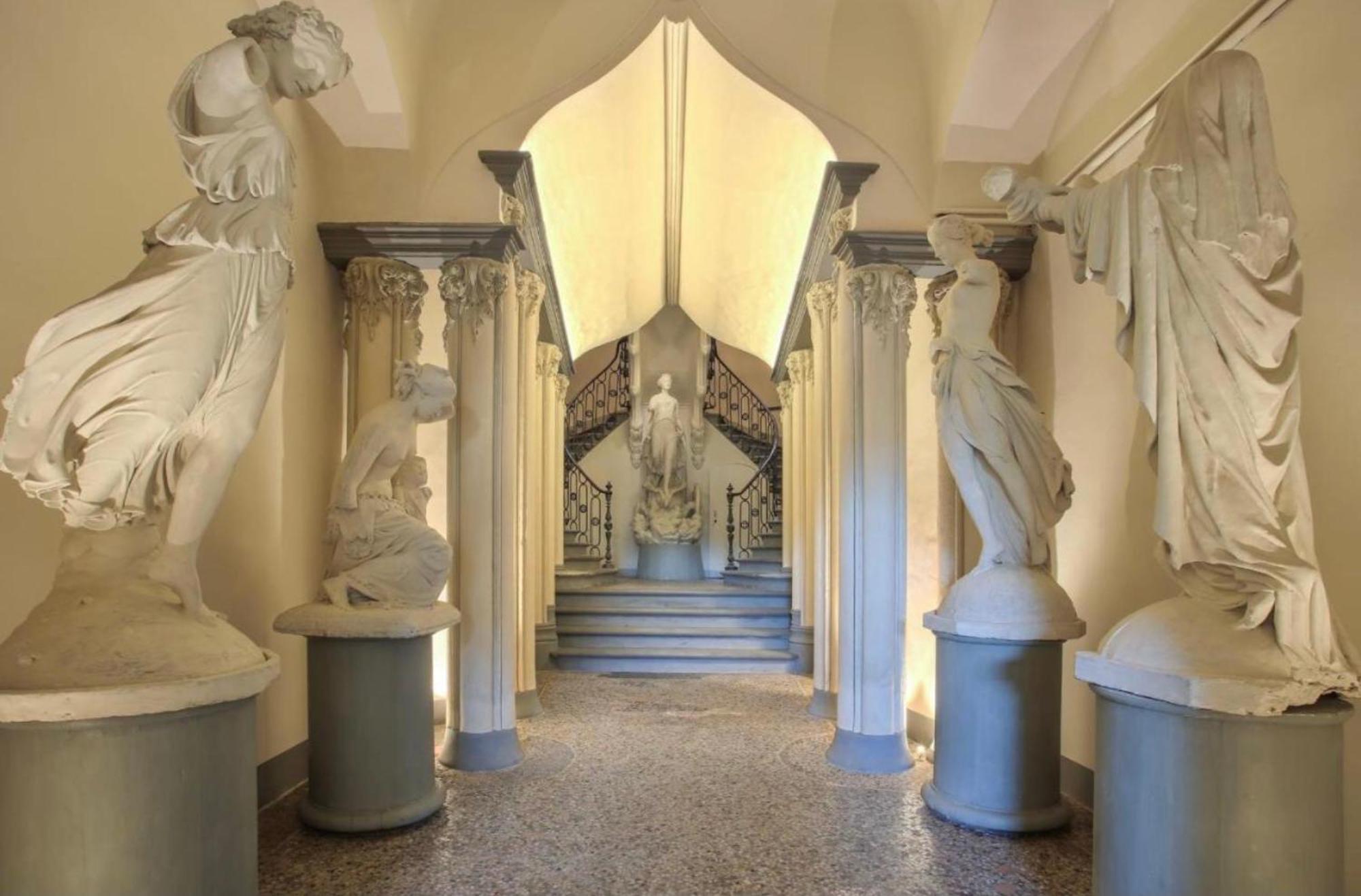 Palazzovilla Historic Building Luxury Firenze