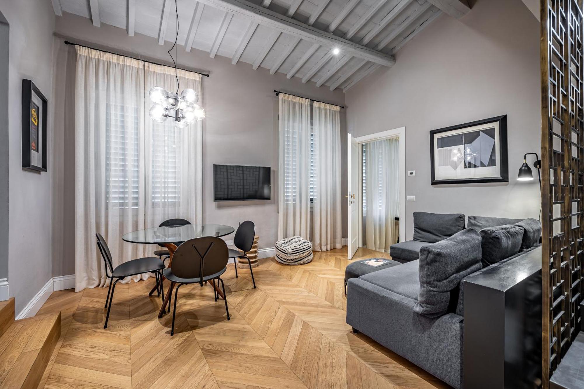 Hs4u Ricasoli Luxury Near Duomo N.1 Appartamento