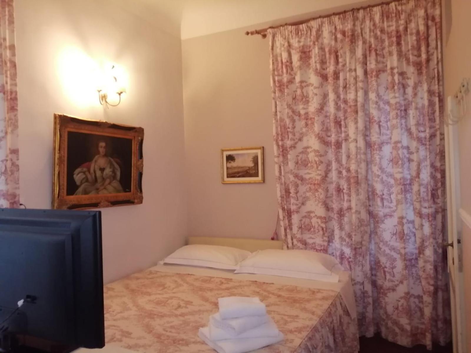 Ape Rosa Relais 2* Firenze