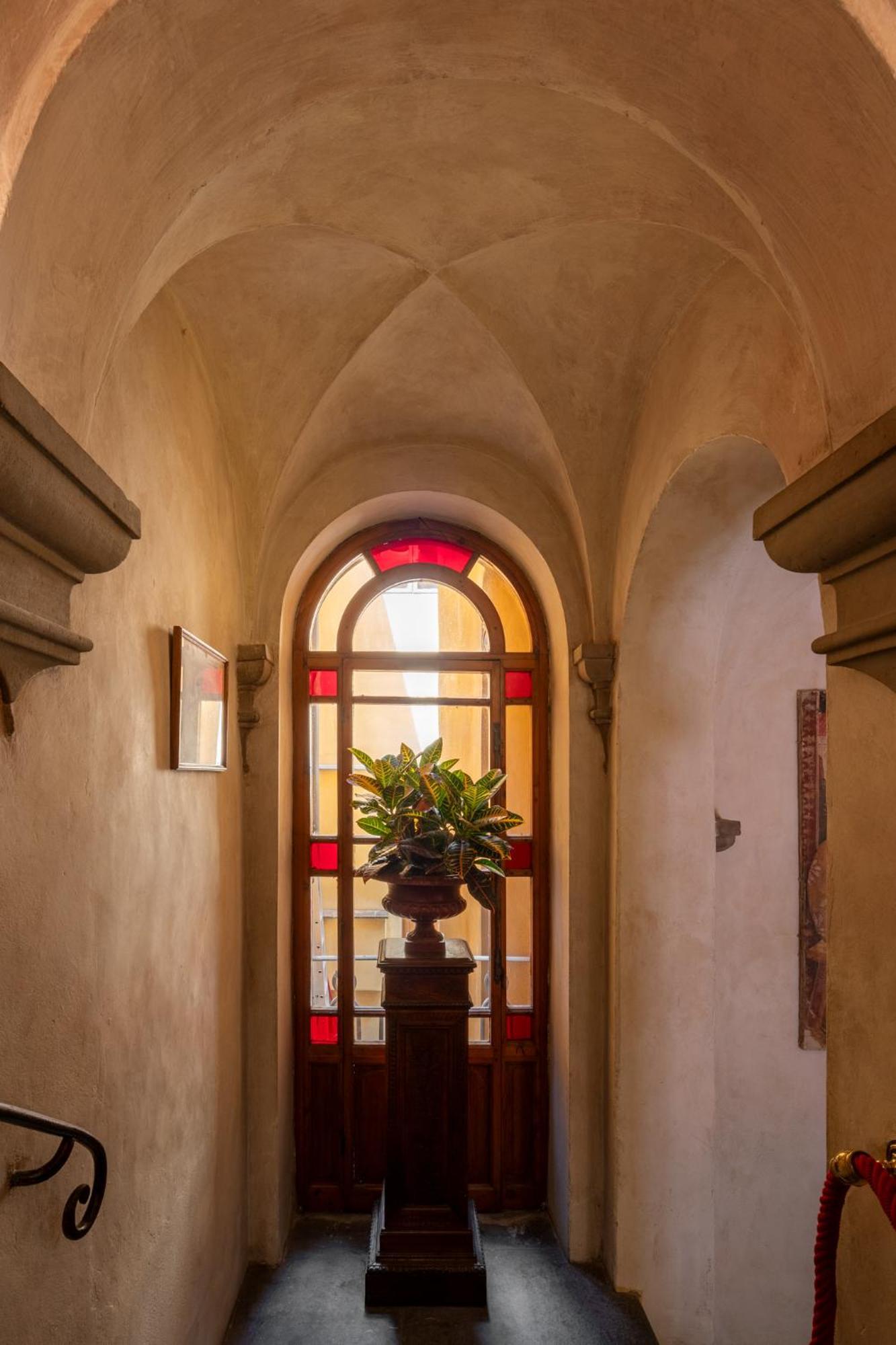 Hotel Loggiato Dei Serviti