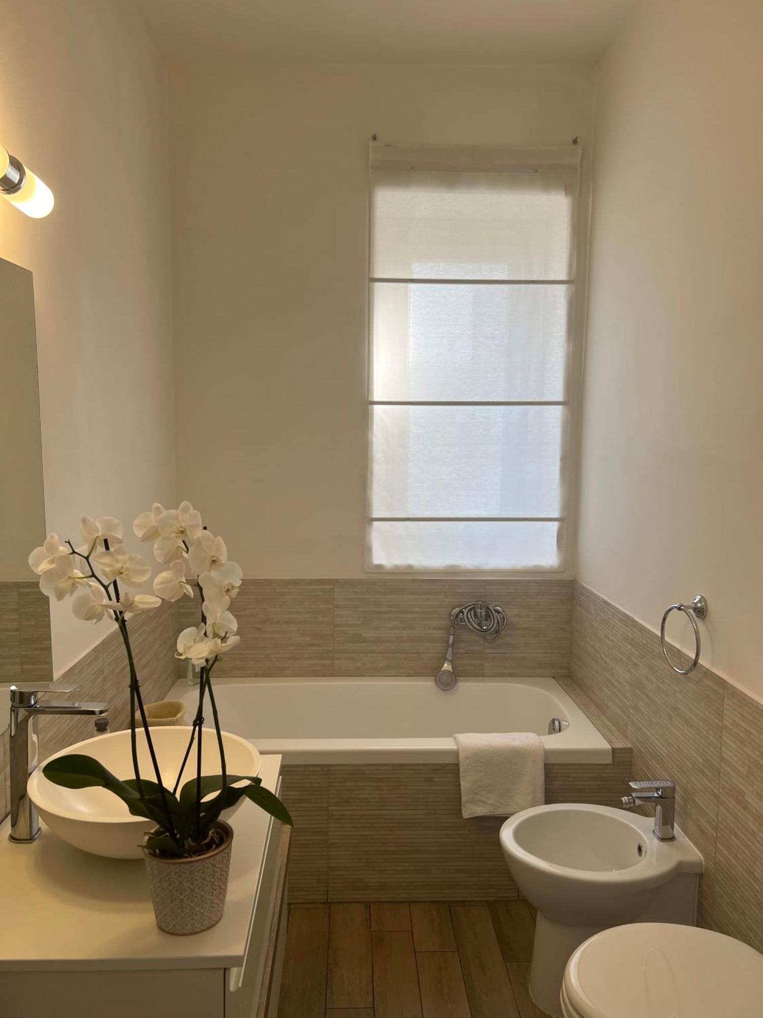 Lejlighed Santa Rosa 3 Bedrooms - Private Parking *
