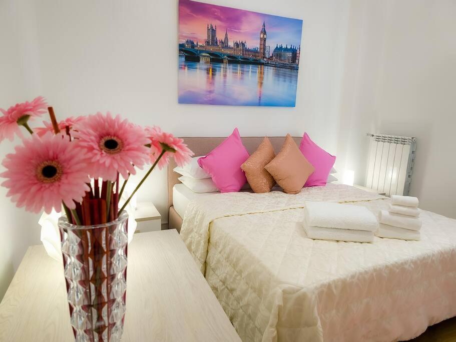 Bravo Horse Modern In Appartement