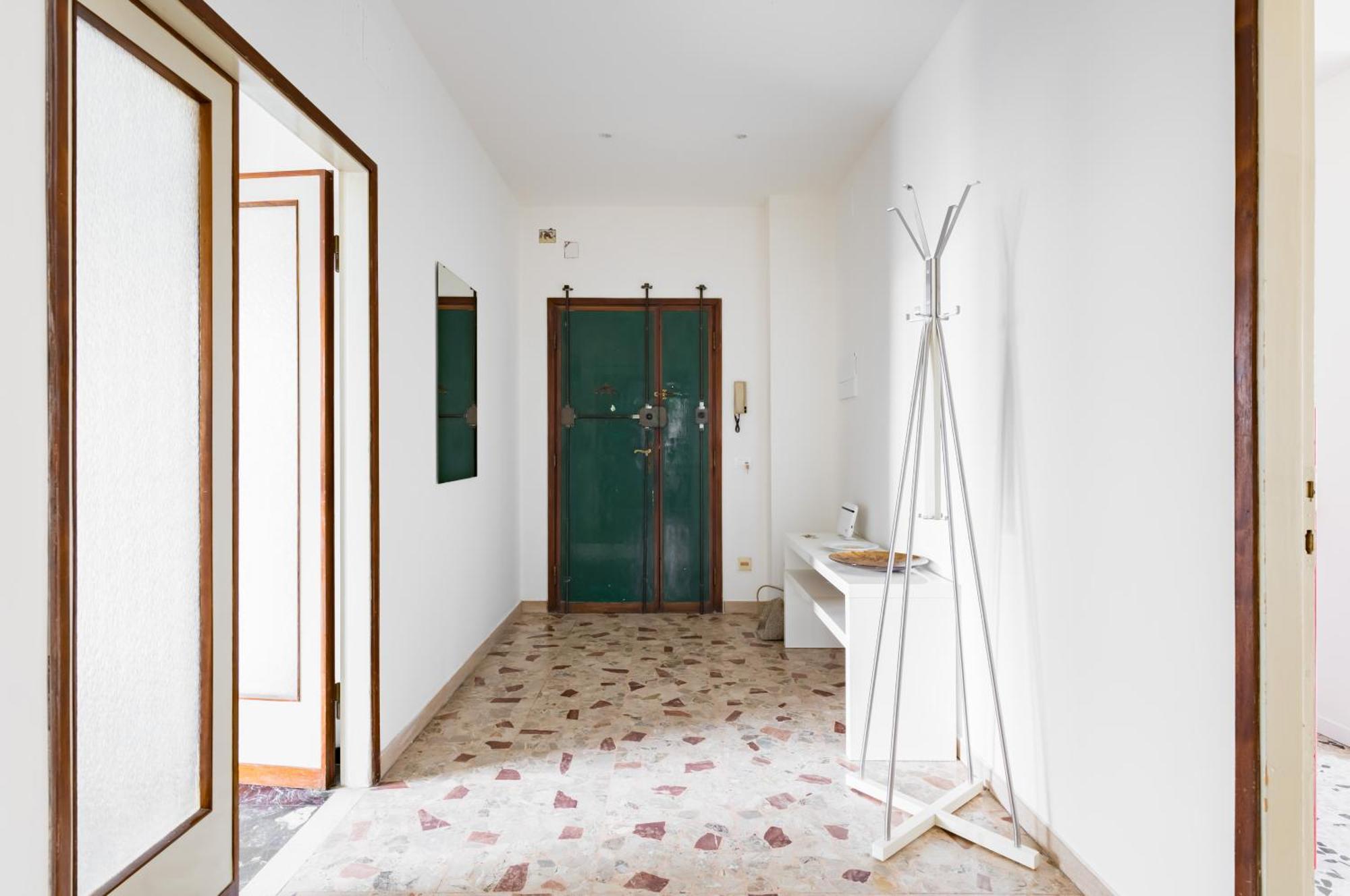San Jacopino Roomy Flat With Balconies Appartement *