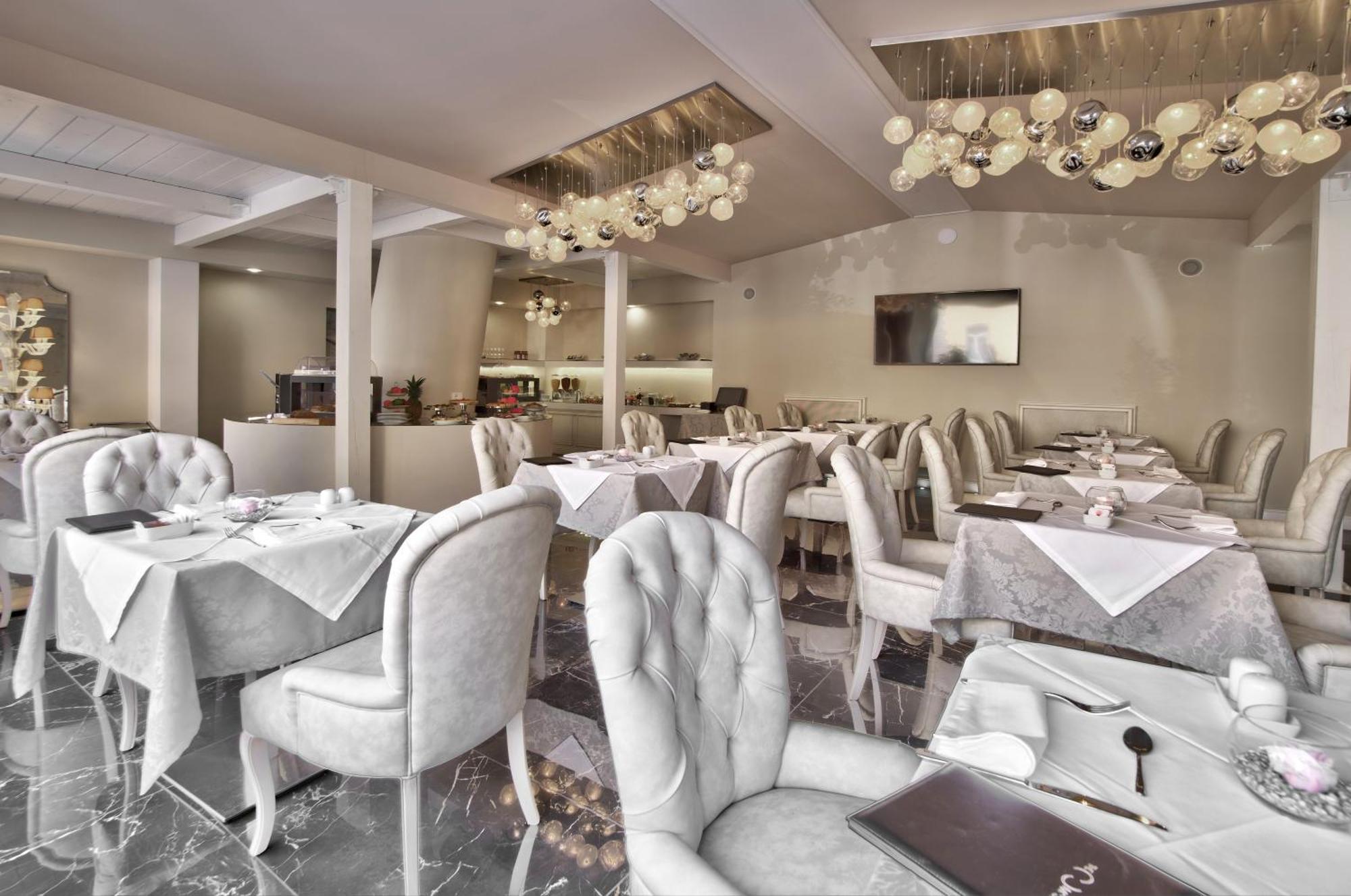 The Moon Boutique & 4* Florença