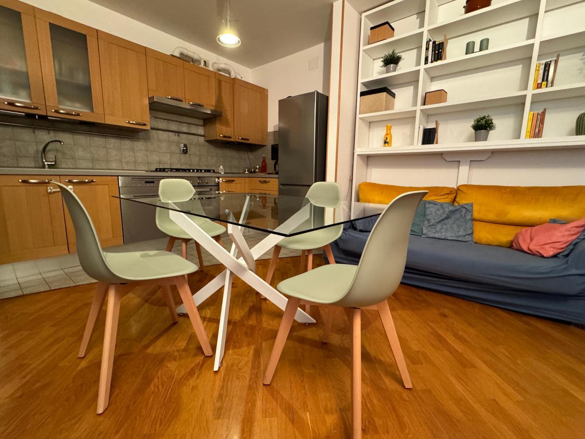 Caseospitali - Happy Family, Luminoso Trilocale Zona Leopolda Ottimo X4 Appartement Florence