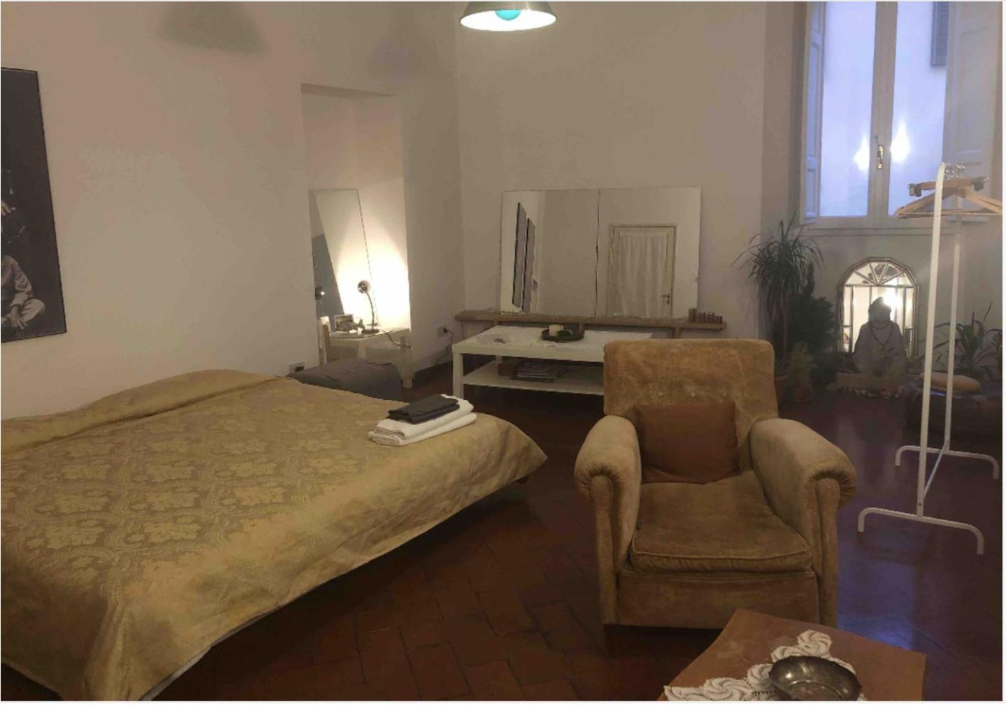 Large In Antique Building In Santo Spirito * Firenze
