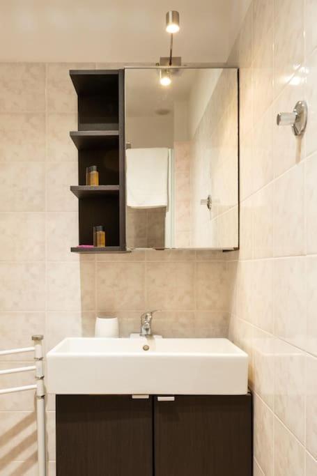 Keys Of Italy - Guantomono 15 - Monolocale Conveniente E Centralissimo Appartement