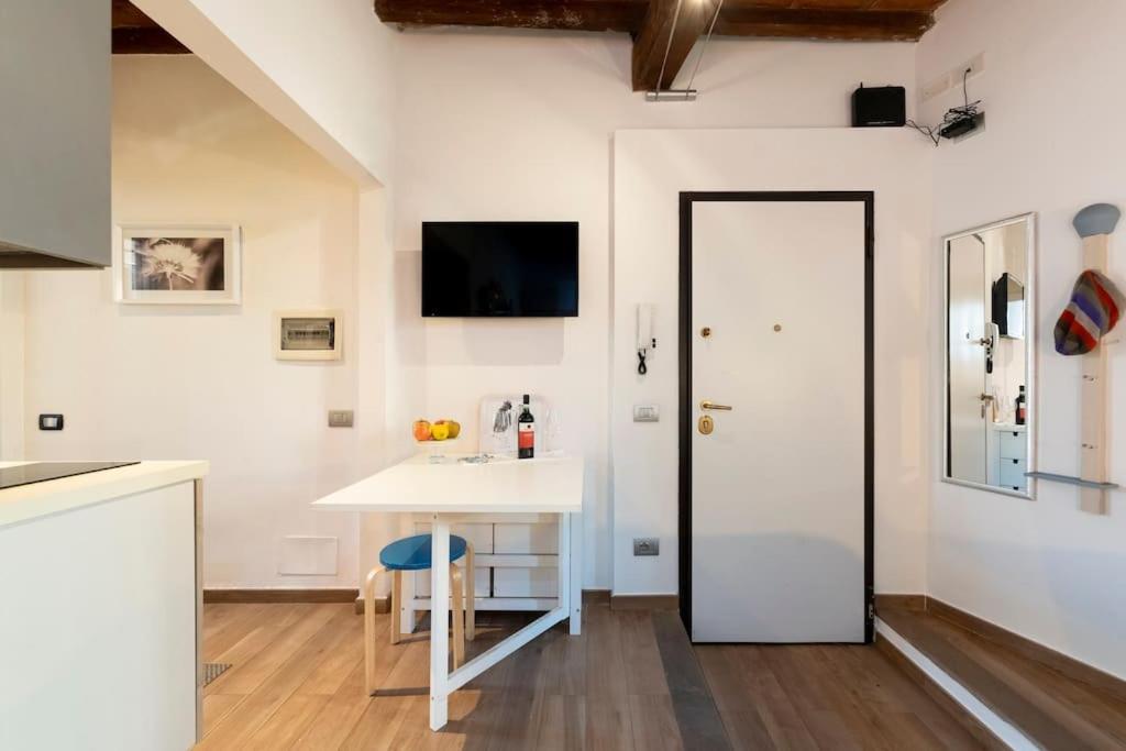 Keys Of Italy - Erta Canina 36 - In S-niccolo For 1 Or 2 Guests Appartement
