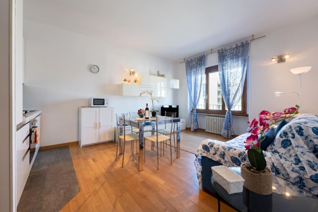 Belfiore2 1 Bedroom Apt By The Railways Station Lejlighed