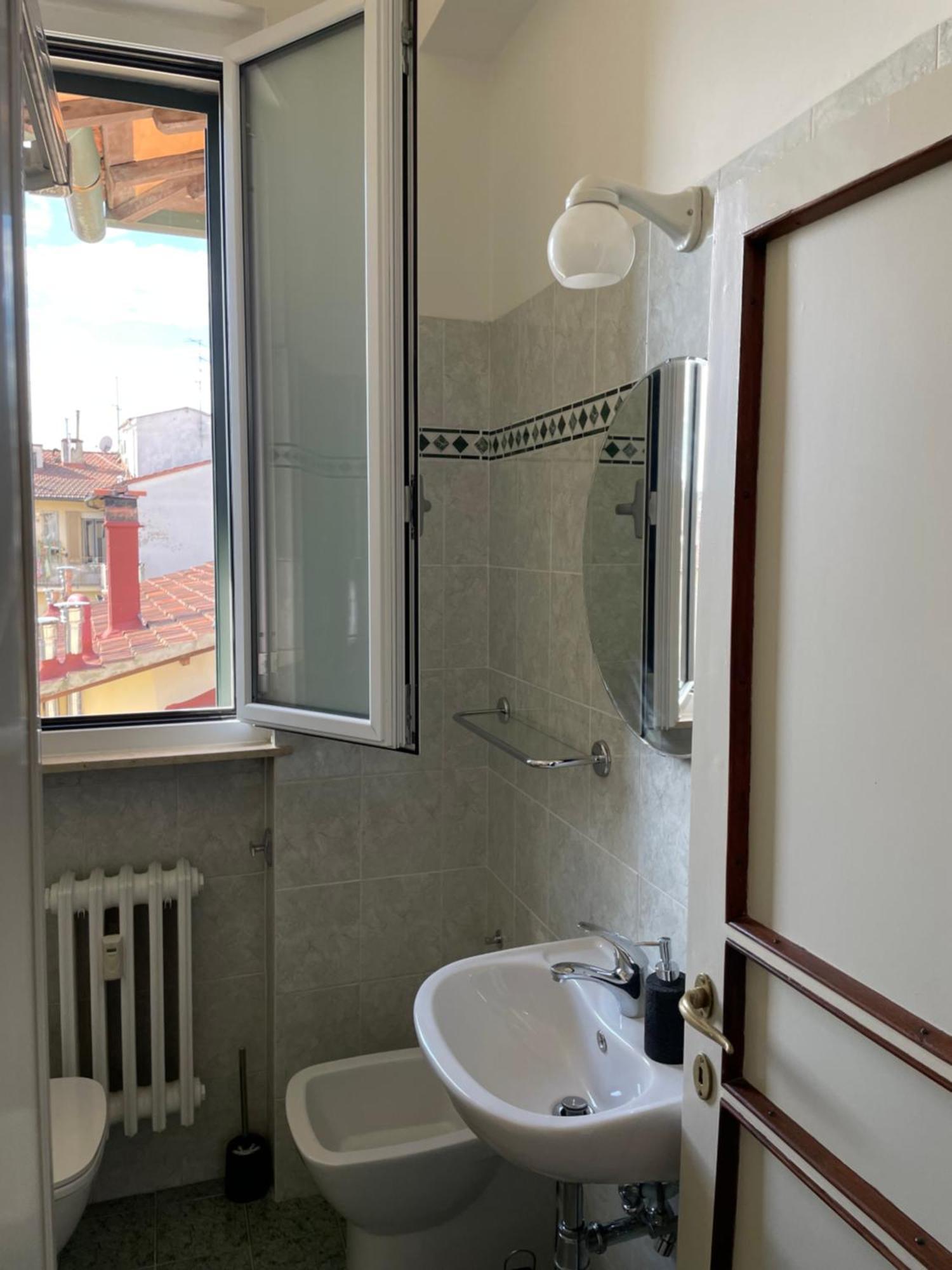 Leilighet Roby In Centro 3 3 Bagni Firenze